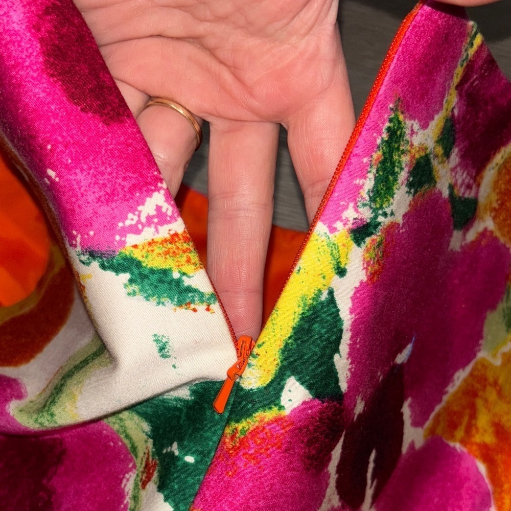Jones New York Vibrant Floral Dress - Picture 4 of 9